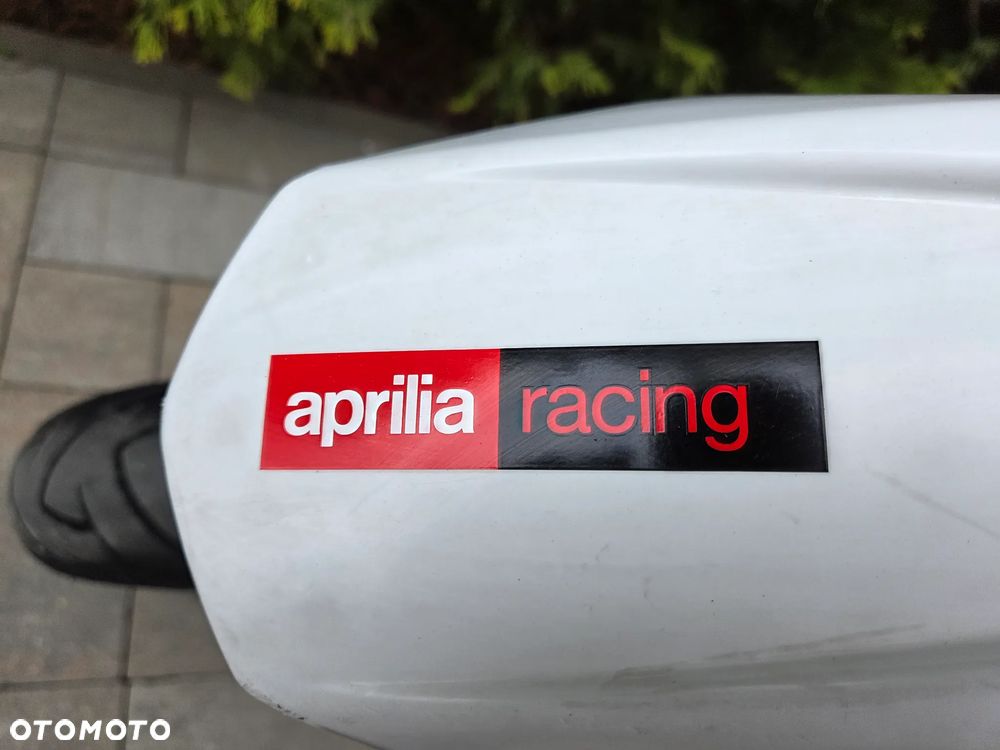 Aprilia SX - 11