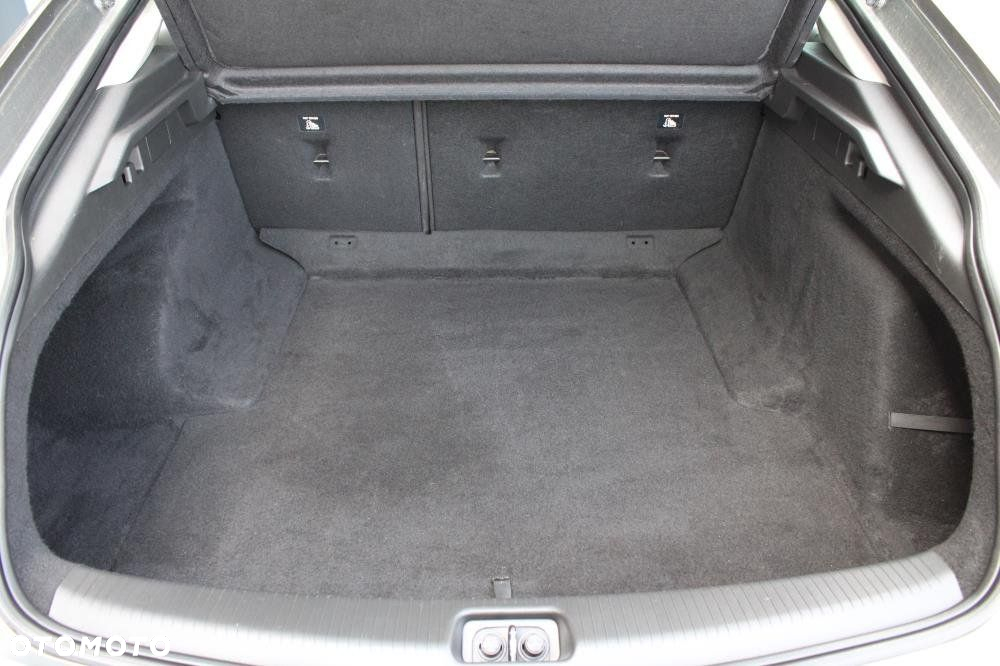 Opel Insignia - 21