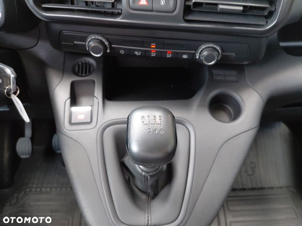 Toyota PROACE CITY - 24
