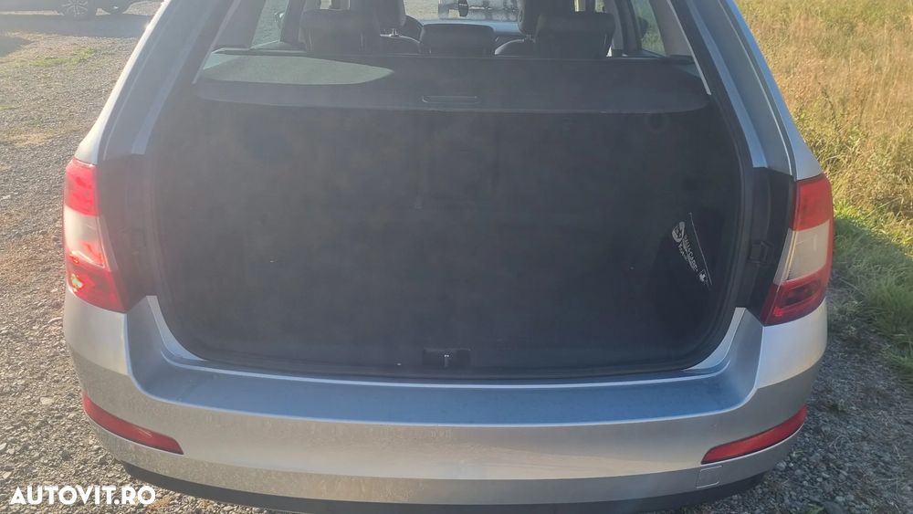 Skoda Octavia - 10