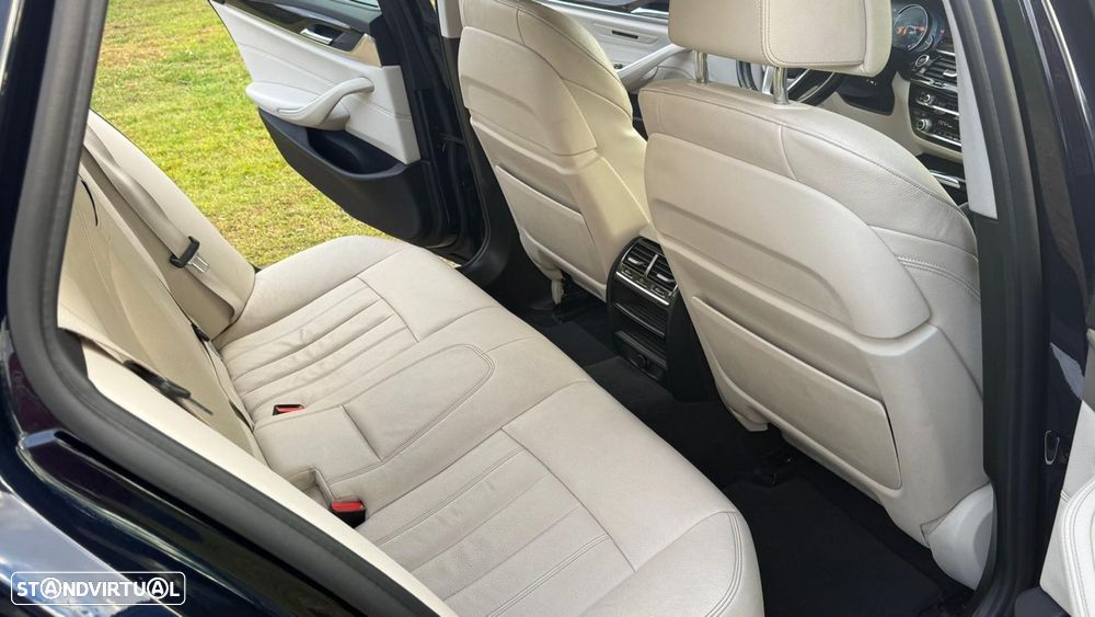 BMW 530 d Line Luxury Auto - 16