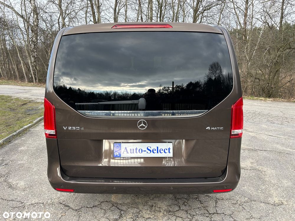 Mercedes-Benz Klasa V 250 d 4-Matic 7G-Tronic (d³ugi) - 13