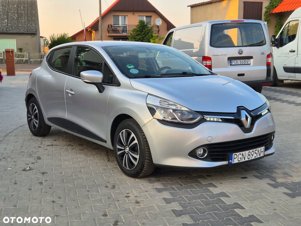 Renault Clio 1.5 dCi 75 Expression - 21