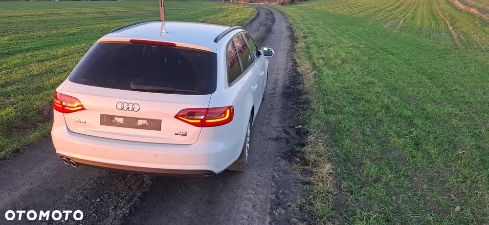 Audi A4 Avant 2.0 TDI Quattro - 13