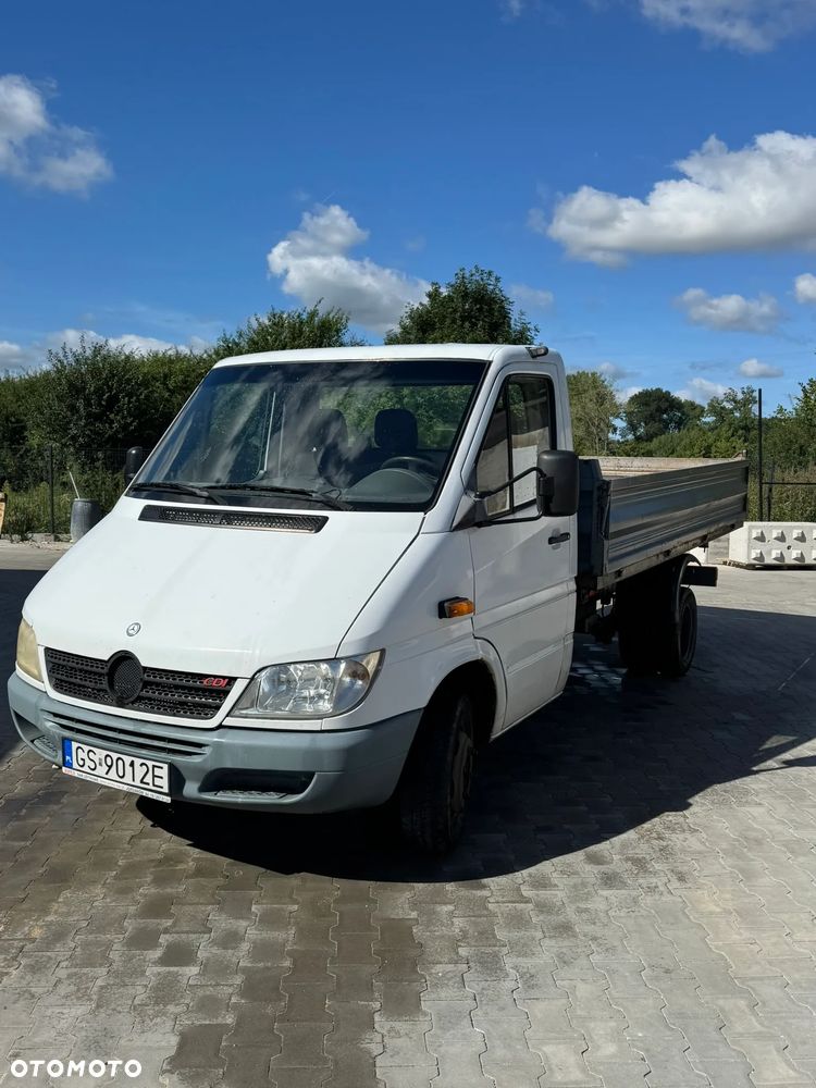 Mercedes-Benz Sprinter - 17