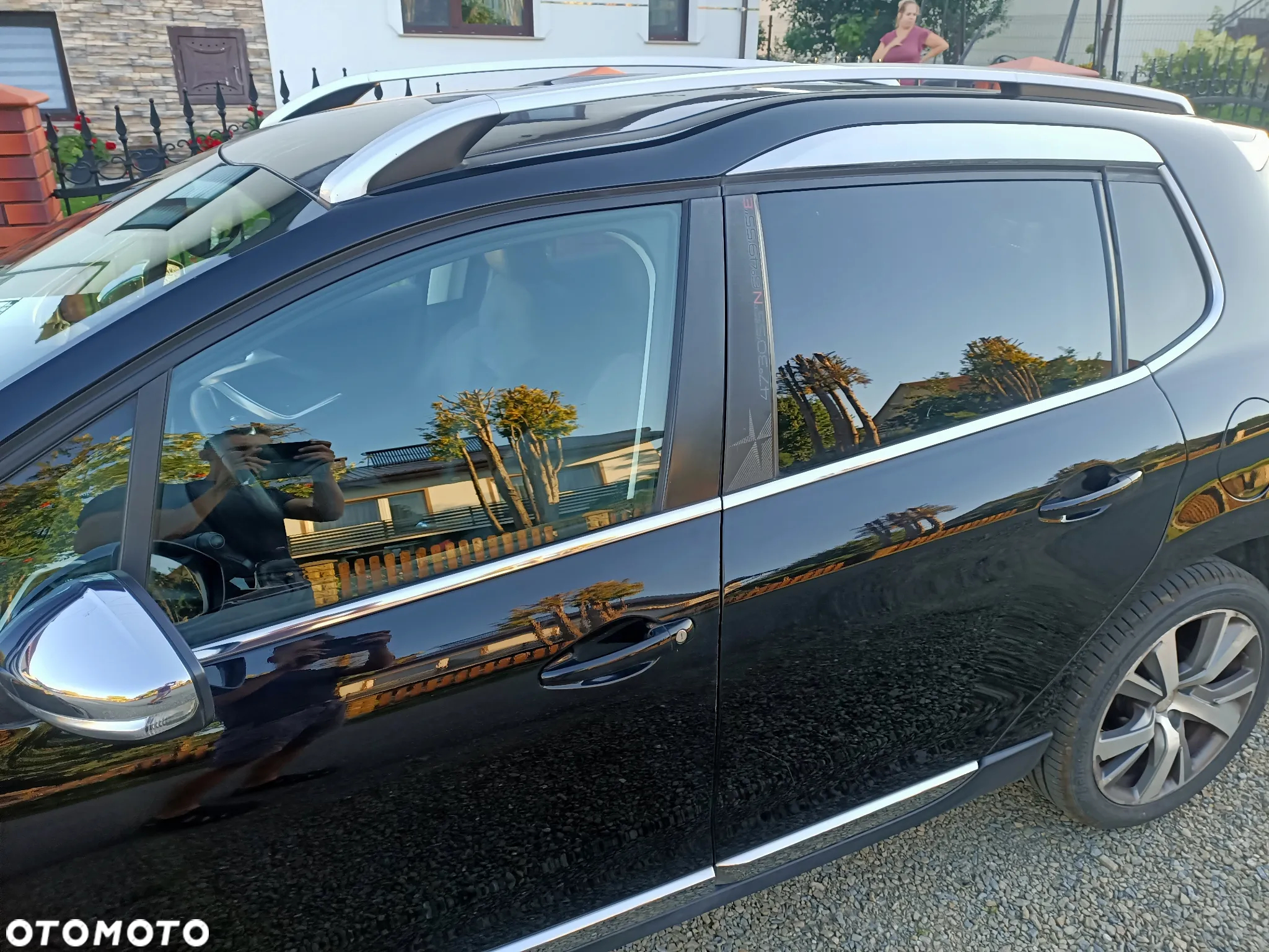 Peugeot 2008 - 3