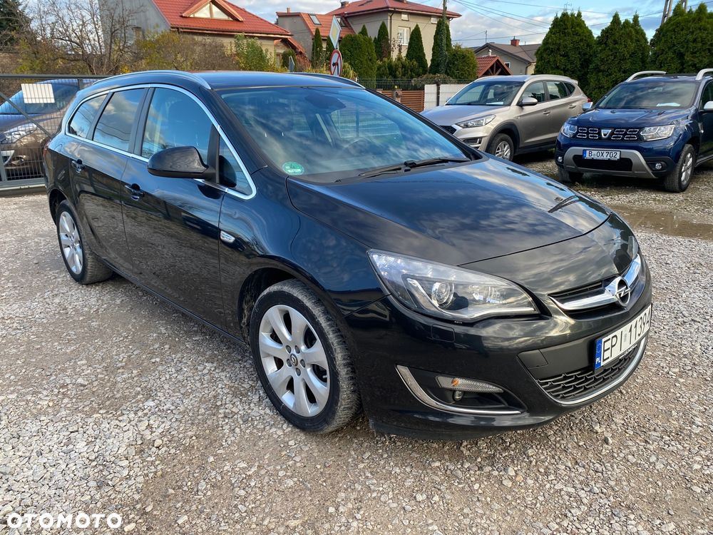 Opel Astra 1.4 Turbo Sports Tourer Exklusiv - 32