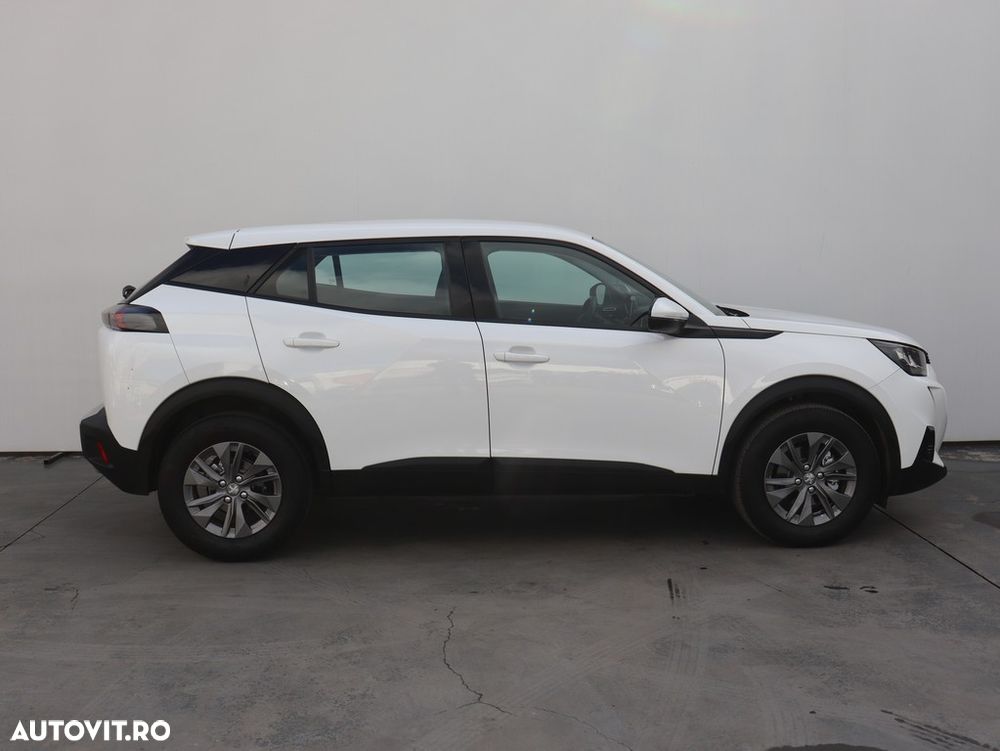 Peugeot 2008 1.2 L PureTech STT Active - 3