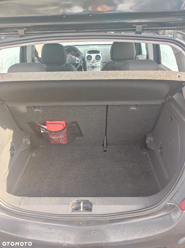 Opel Corsa - 11