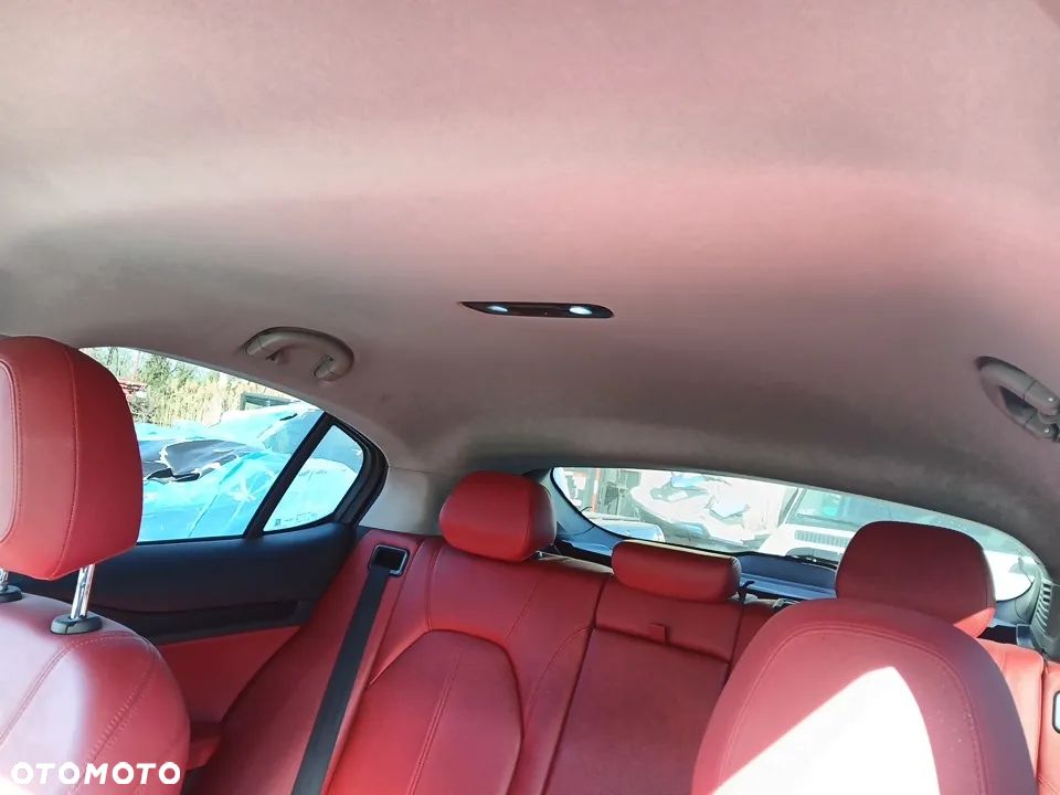 Alfa Romeo Stelvio - 19