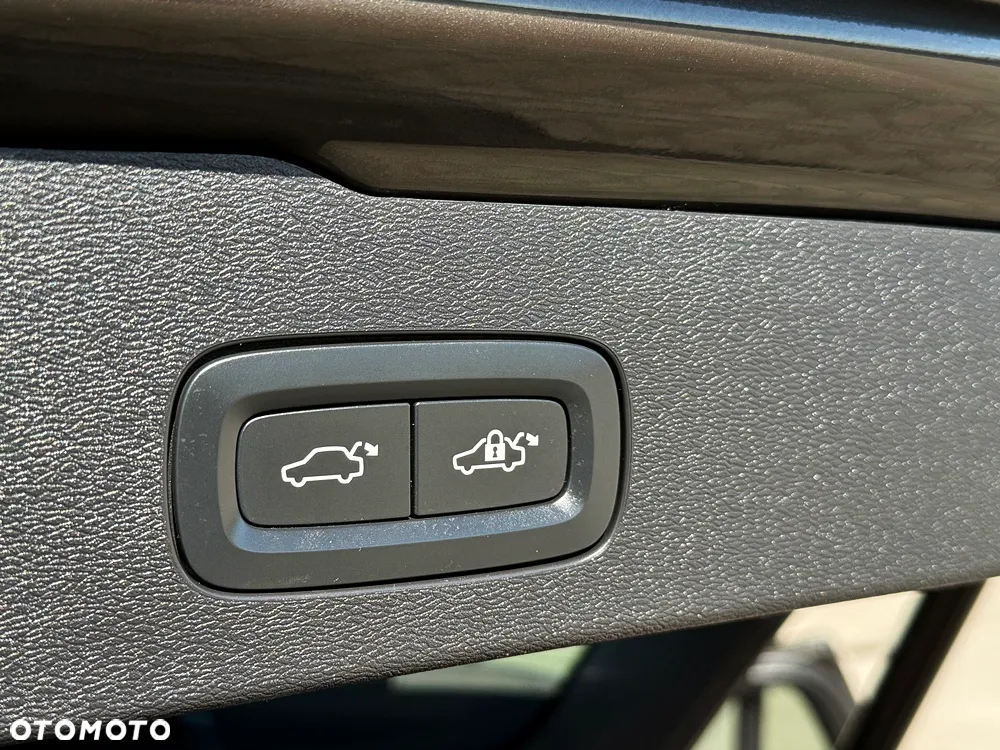 Volvo V60 D3 Geartronic Momentum Pro - 22