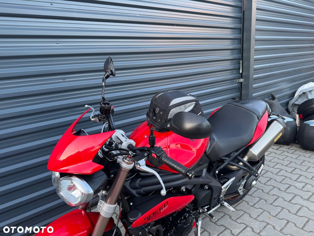 Triumph Speed Triple - 8