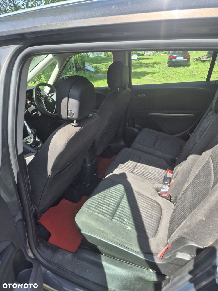 Opel Zafira - 7