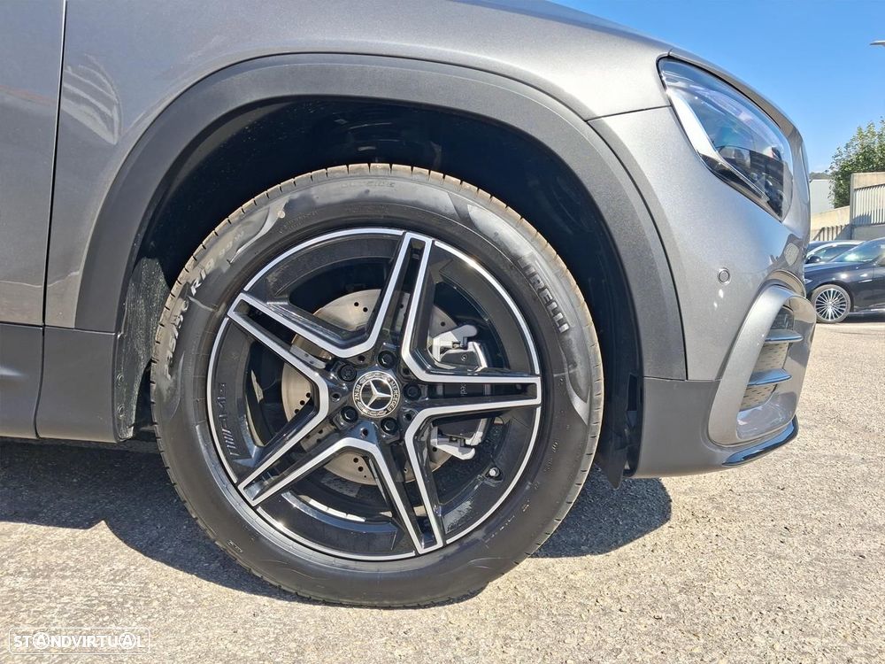 Mercedes-Benz GLB 180 d AMG Line - 4