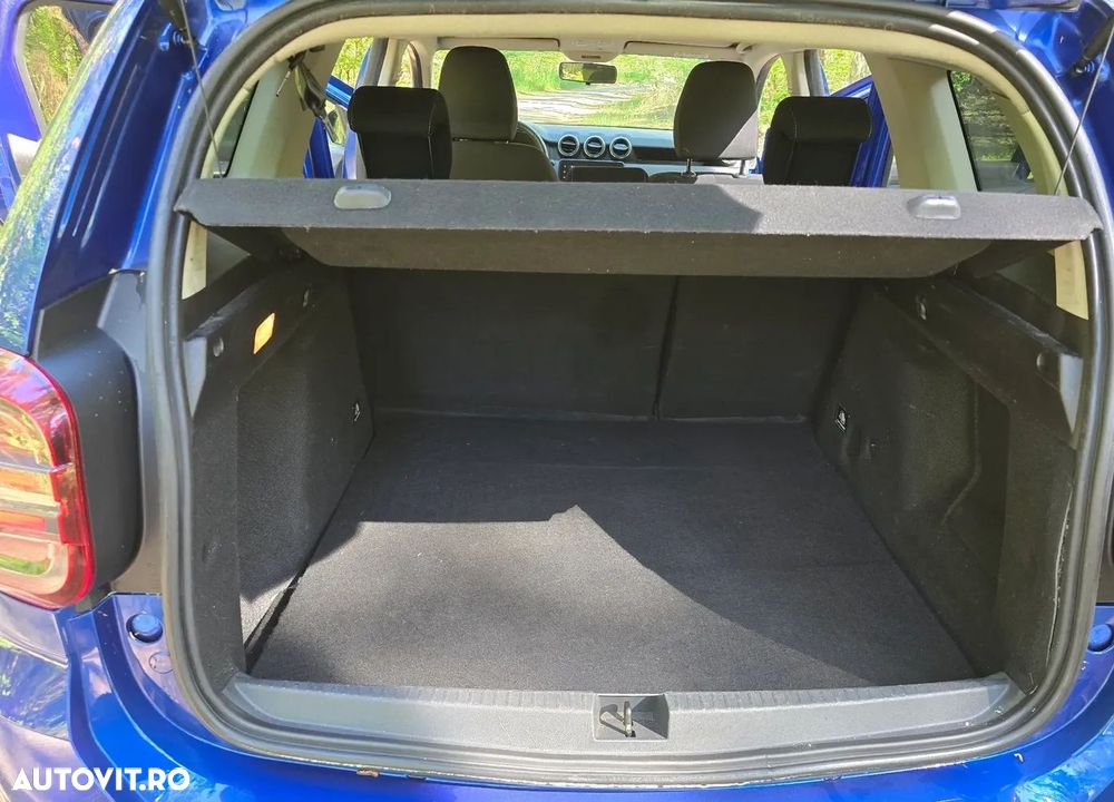Dacia Duster TCe 100 Essential - 9