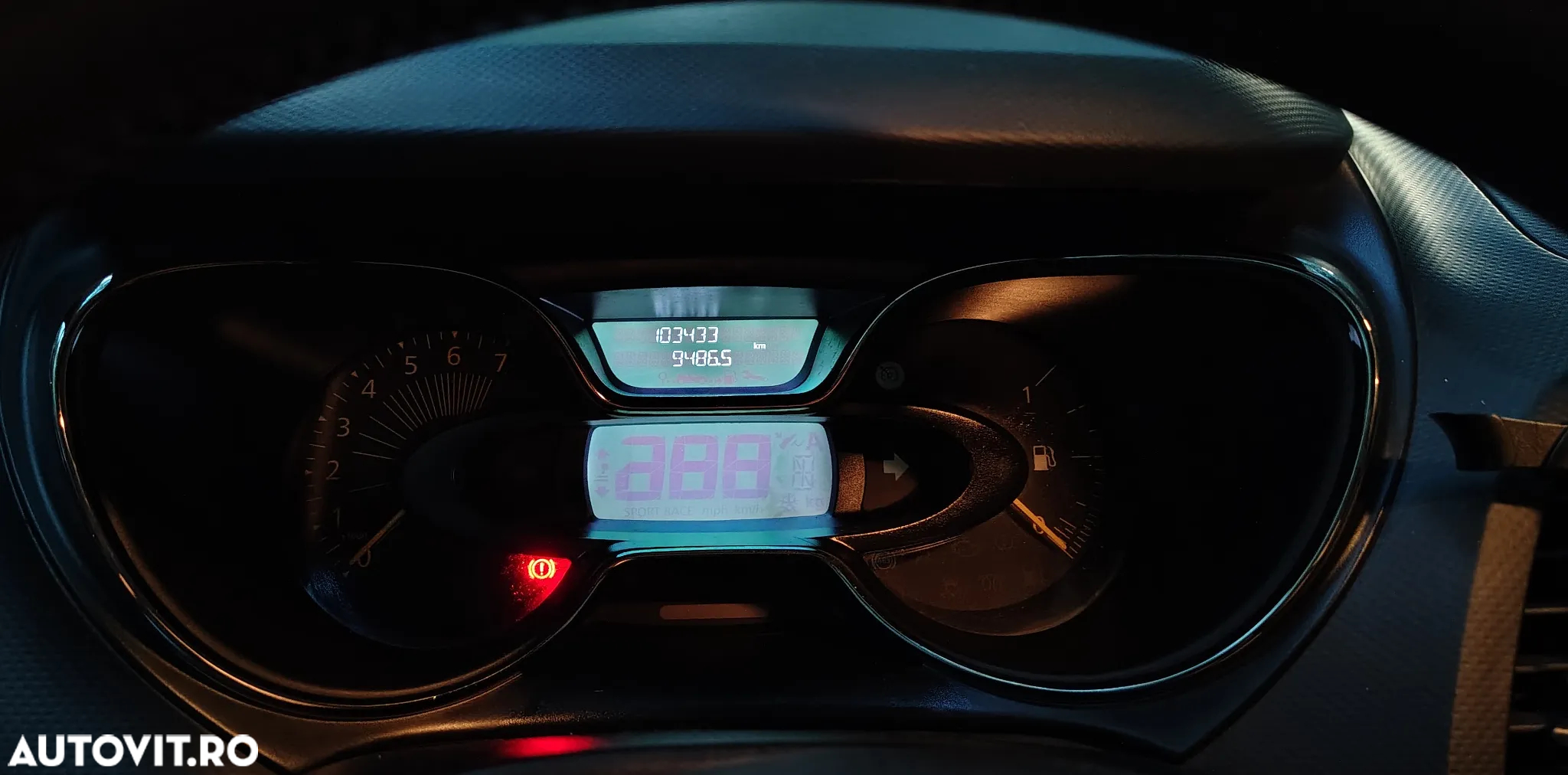 Renault Captur - 13