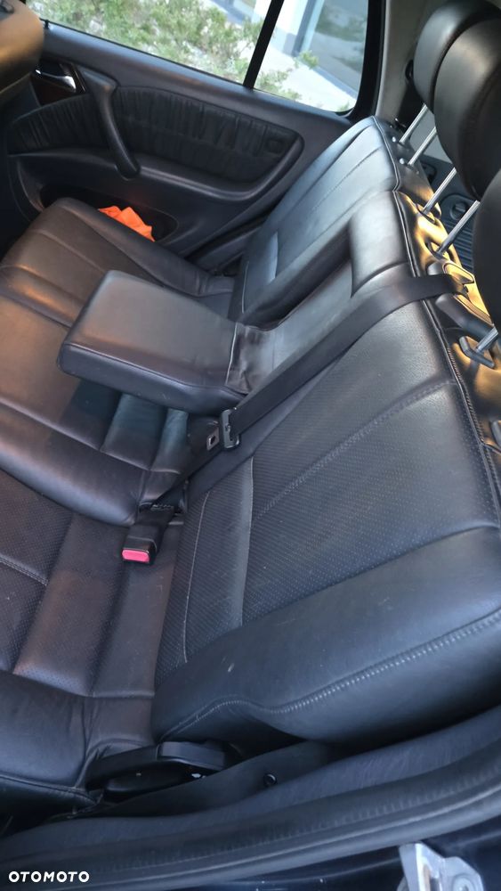 Mercedes-Benz ML 270 CDI Inspiration - 28