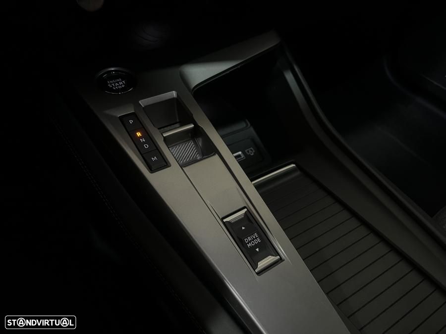 Peugeot 408 1.2 PureTech Allure Pack EAT8 - 17