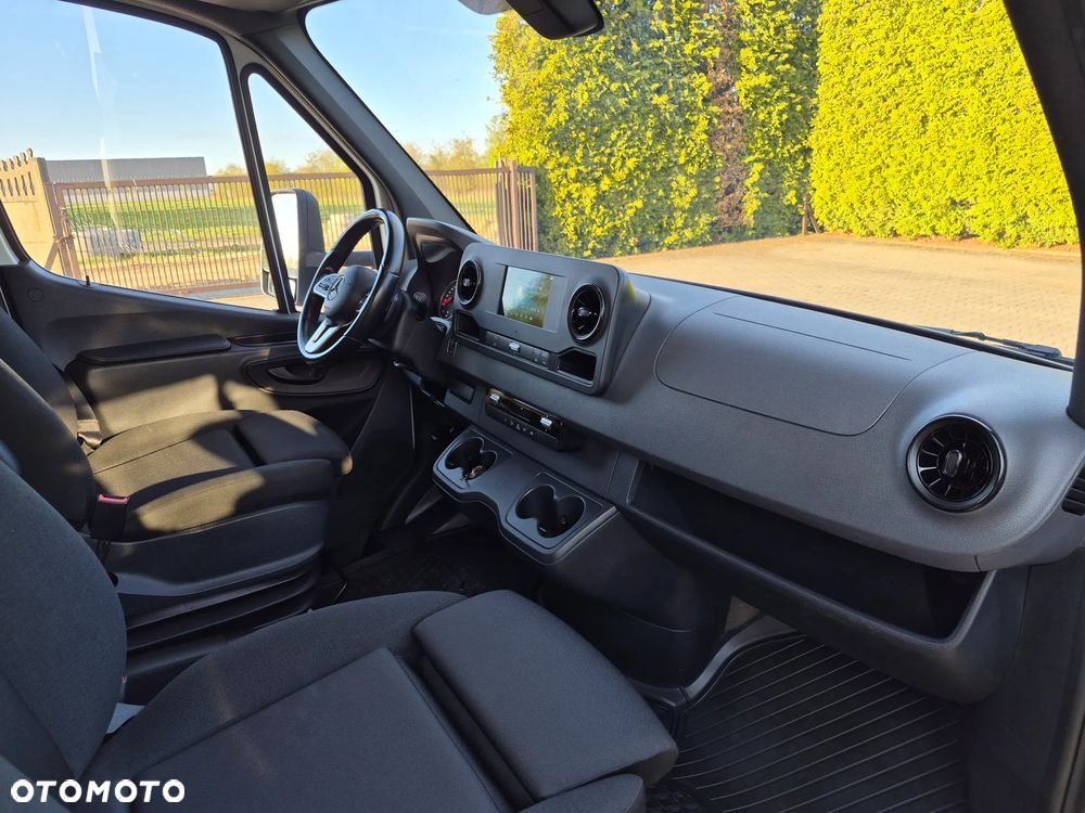 Mercedes-Benz SPRINTER 319 Salon PL Automat Webasto Duże radio Firanka - 8