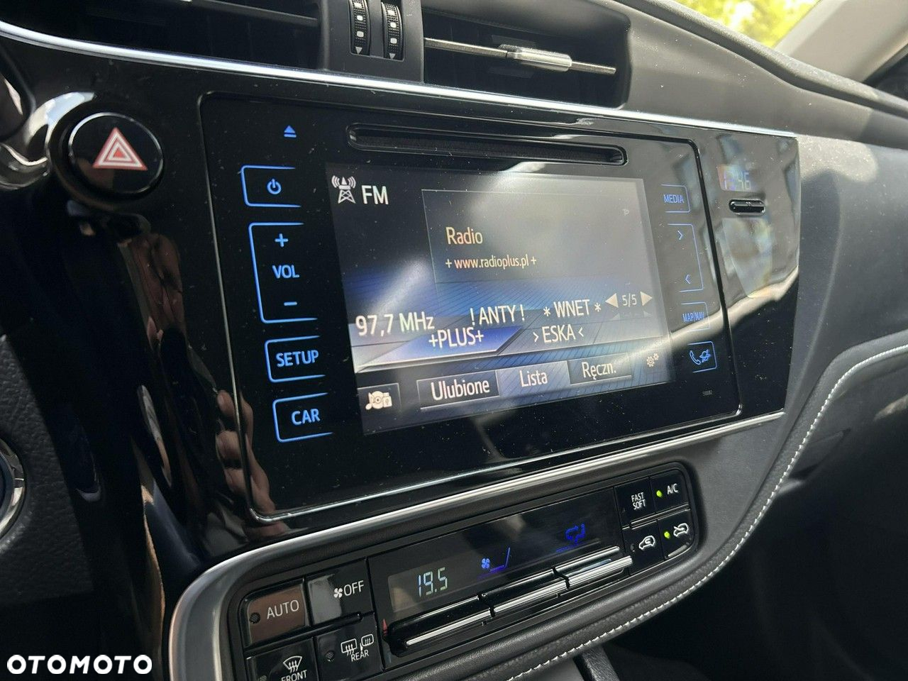 Toyota Auris - 27