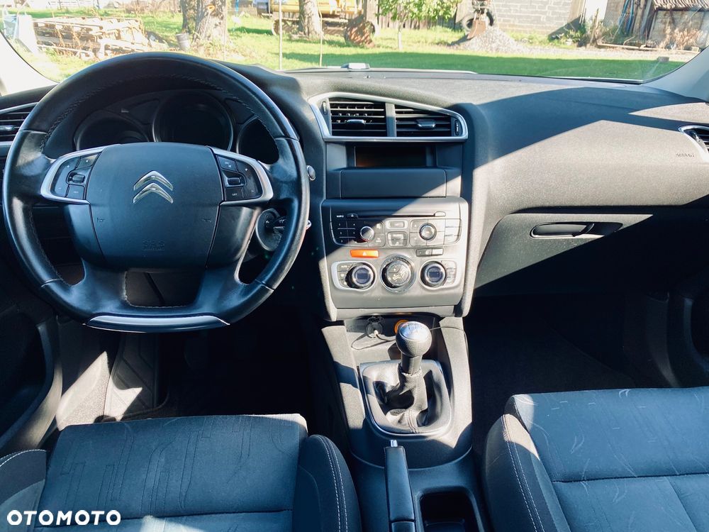 Citroën C4 1.6 VTi Attraction - 10