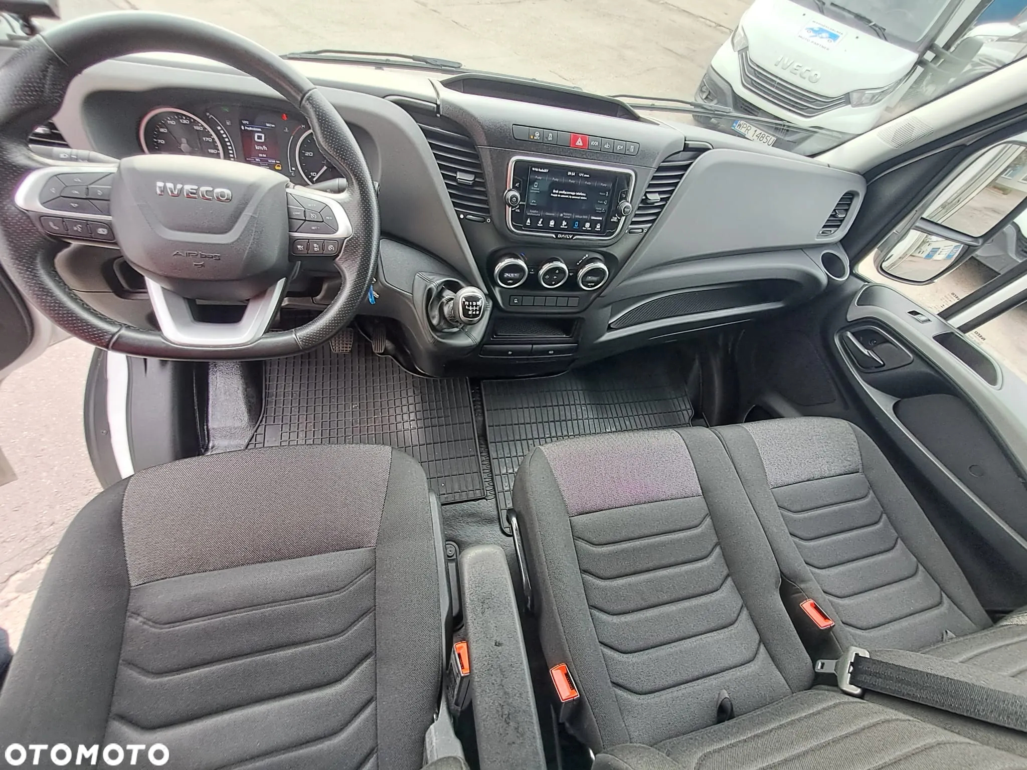 Iveco Daily 50C18 bliźniak  Izoterma 8EP  Full Led - 7