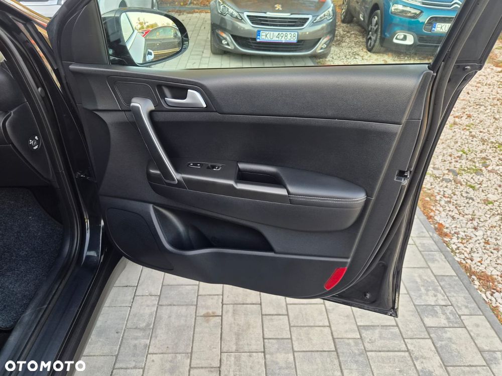 Kia Sportage 1.6 GDI L 2WD - 17