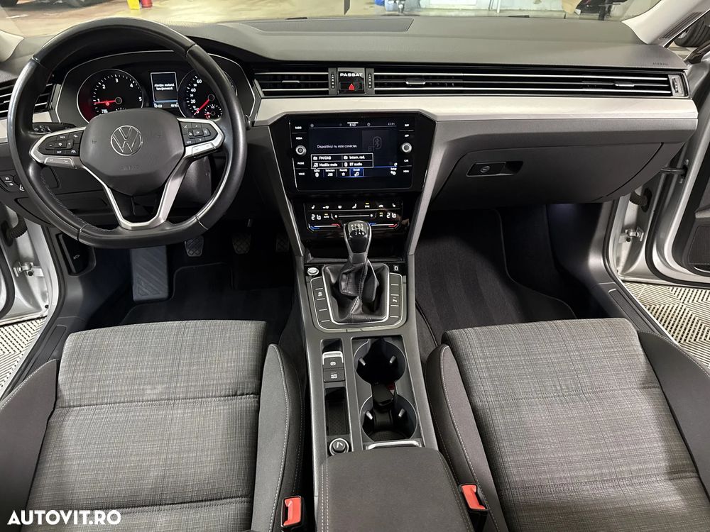 Volkswagen Passat 2.0 TDI Highline - 10