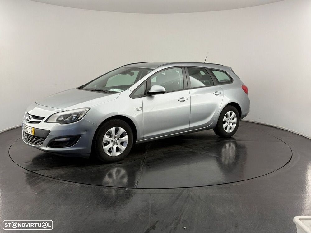 Opel Astra Sports Tourer - 1