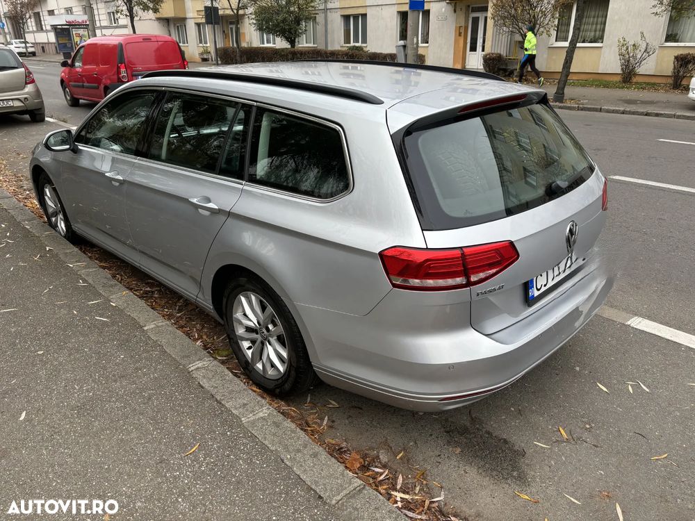 Volkswagen Passat 2.0 TDI Comfortline - 4