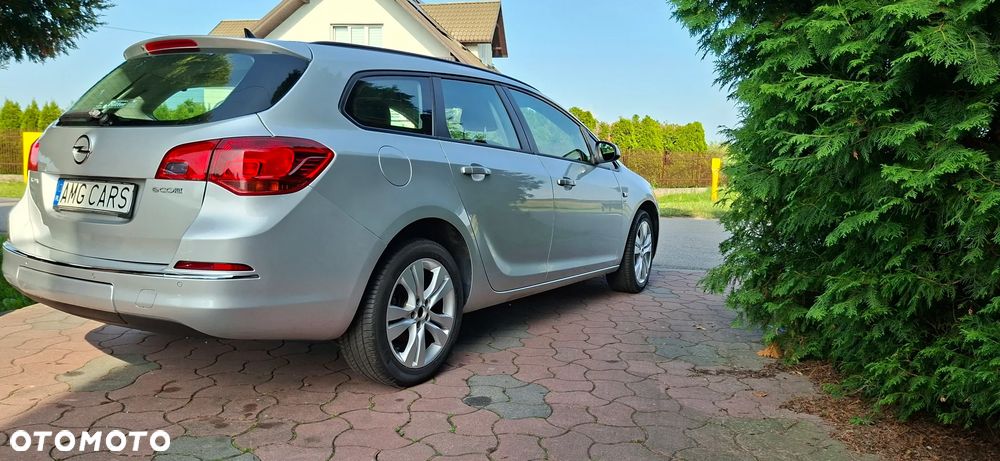 Opel Astra 1.4 Turbo ENERGY - 11