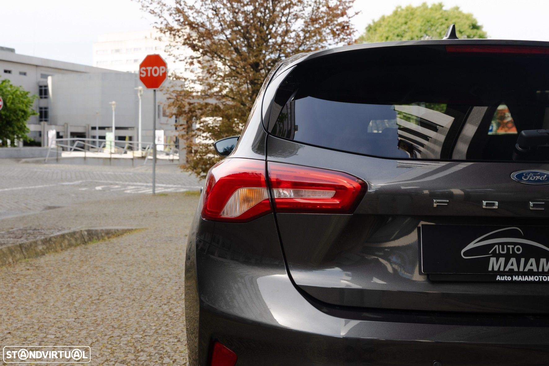 Ford Focus 1.5 TDCi EcoBlue Business - 18