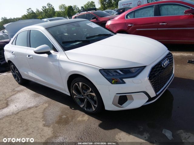 Audi A3 Limousine 40 TFSI quattro S tronic S line - 1