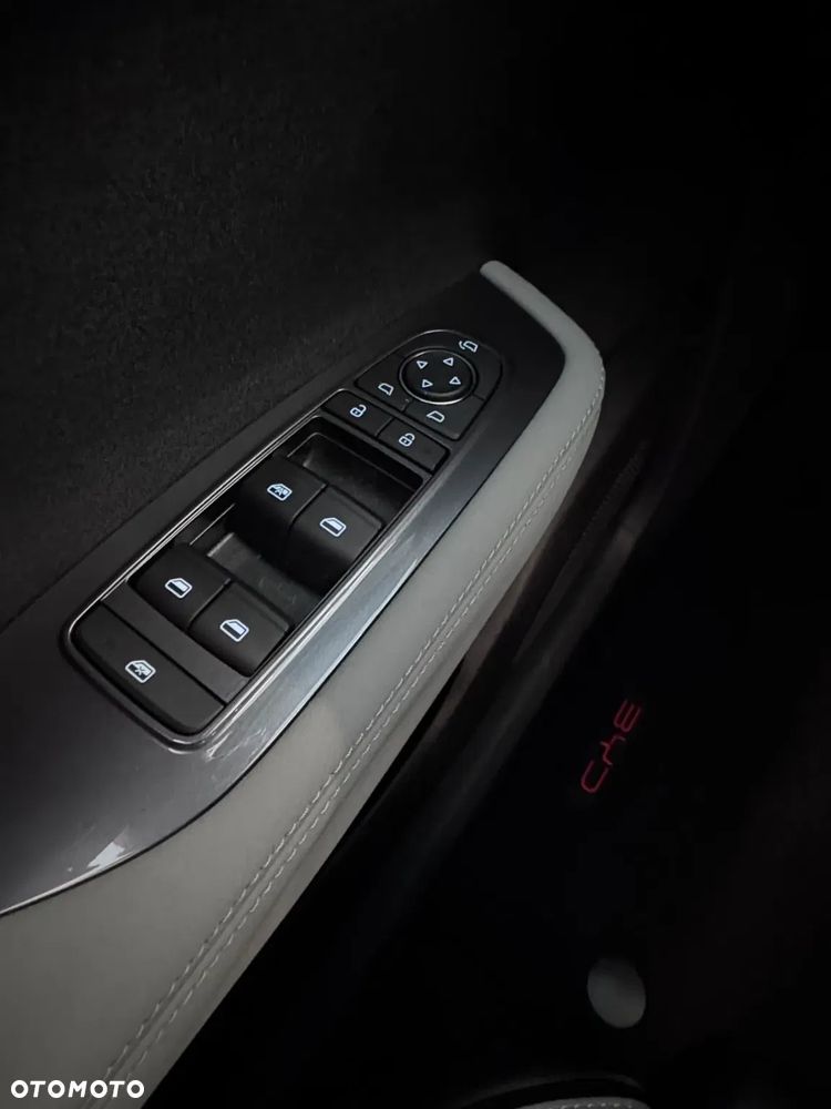 BYD Dolphin Surf 43.2kWh Boost - 9