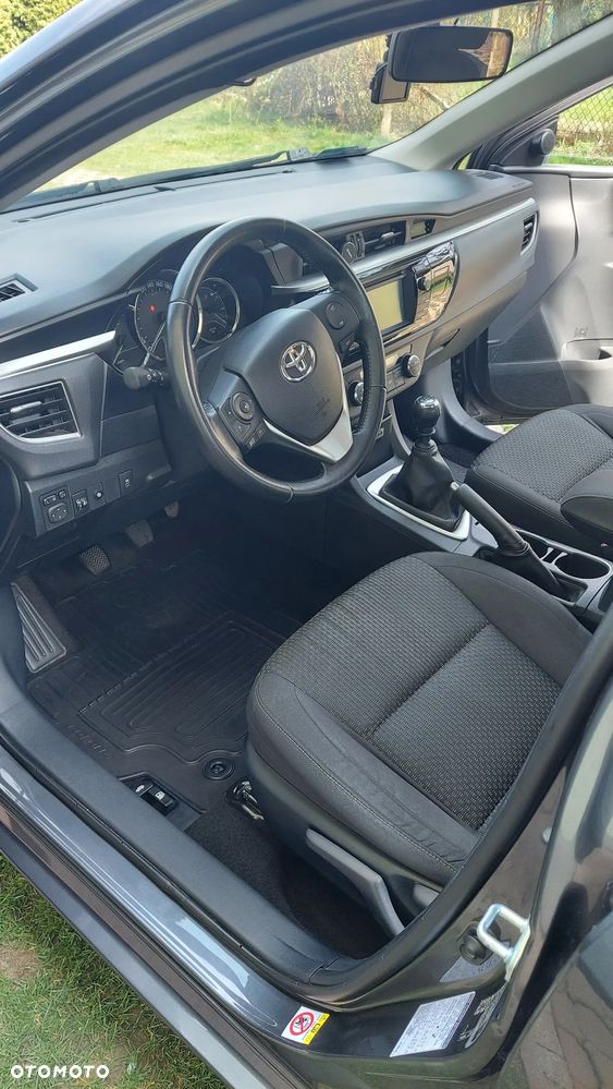 Toyota Corolla 1.6 Premium - 6