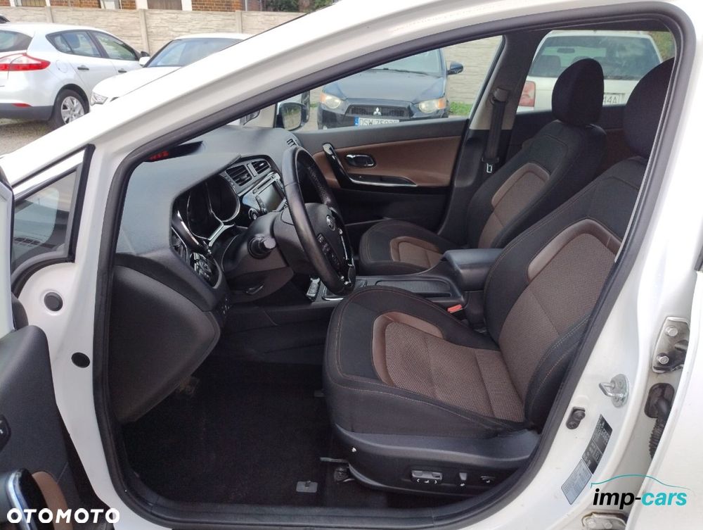 Kia Ceed - 5