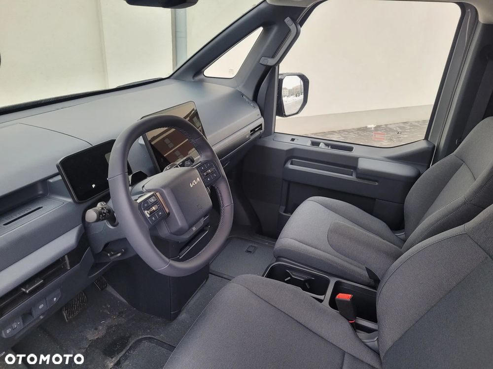 Kia PV5 - 9