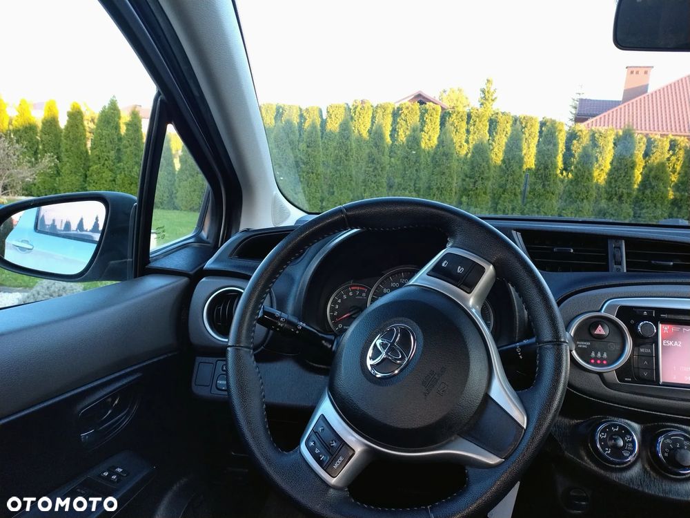 Toyota Yaris 1.0 VVT-i Launch Edition - 13