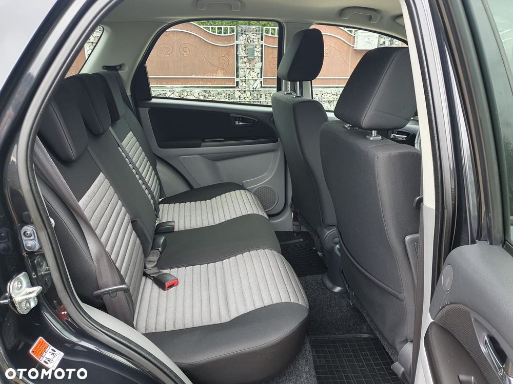 Suzuki SX4 1.6 VVT 4x4 Limited - 16