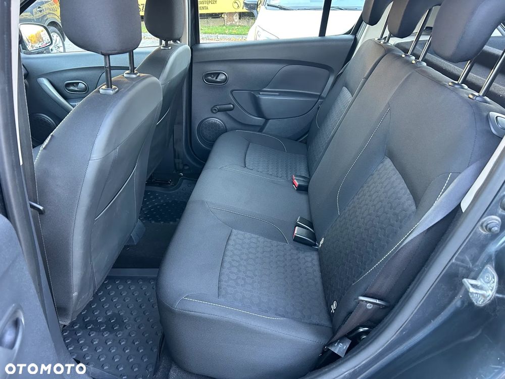 Dacia Sandero 1.2 16V Laureate EU6 - 15