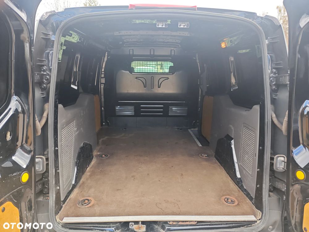 Ford Transit Connect - 7
