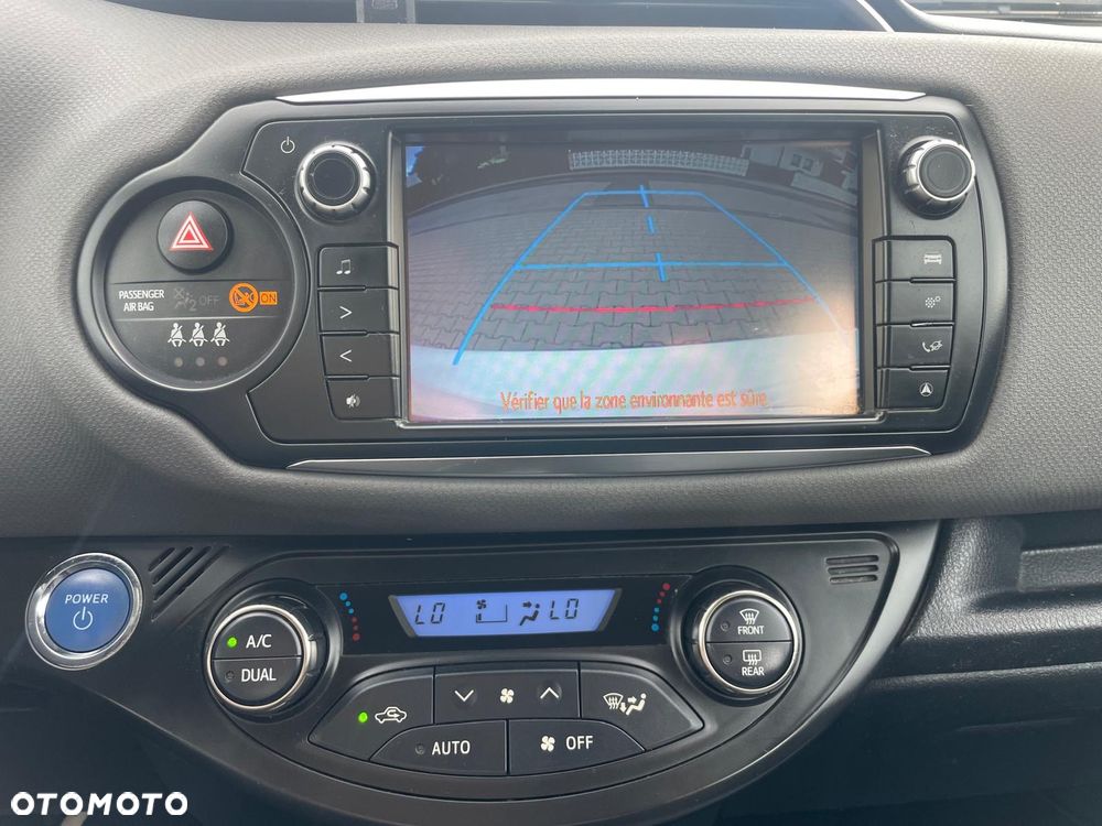 Toyota Yaris 1.5 VVT-i Comfort - 13