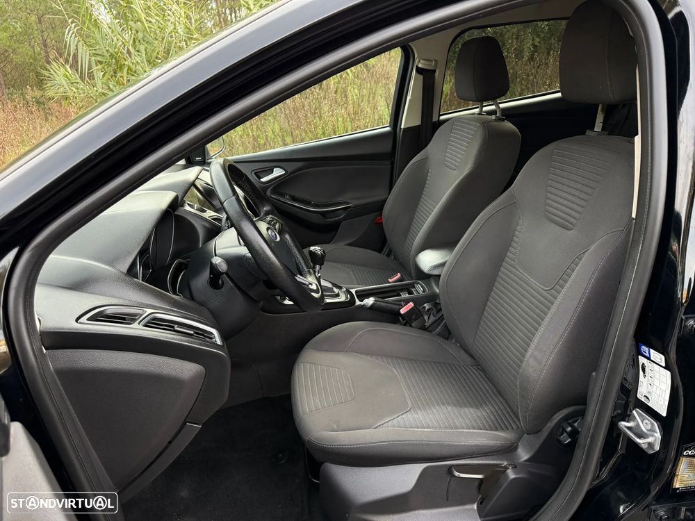 Ford Focus 1.0 EcoBoost Business - 14