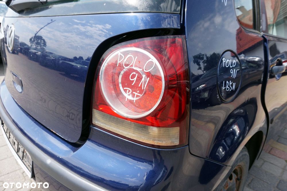 LAMPA TYLNA PRAWA POLO IV 9N 5D HB LIFT VOLKSWAGEN 2001-2004 - 1