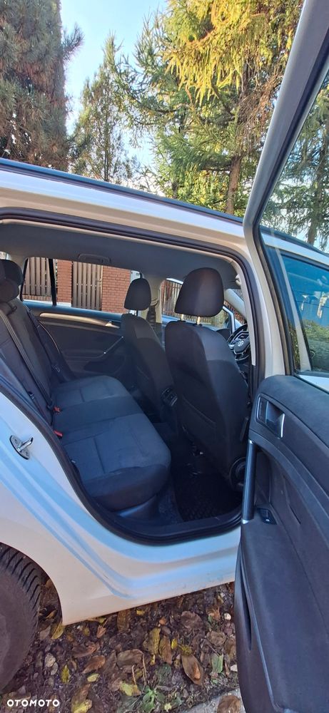 2019 Volkswagen Golf, photograph 8