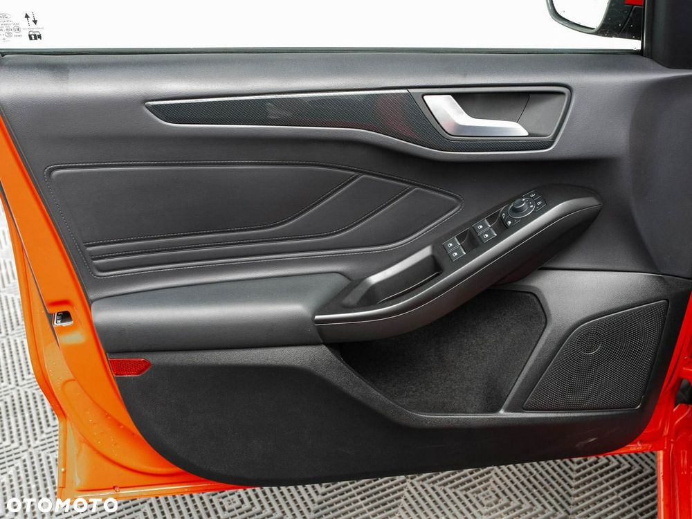 Ford Focus 2.3 EcoBoost ST X - 10