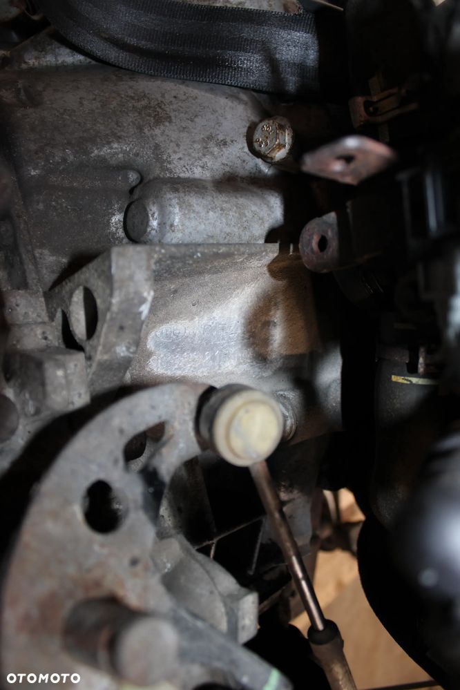 HURT SILNIKI / SILNIK 2.0 HDi 16V RHR + SKRZYNIA MANUAL ML6C/Peugeot 407 2007 - 9