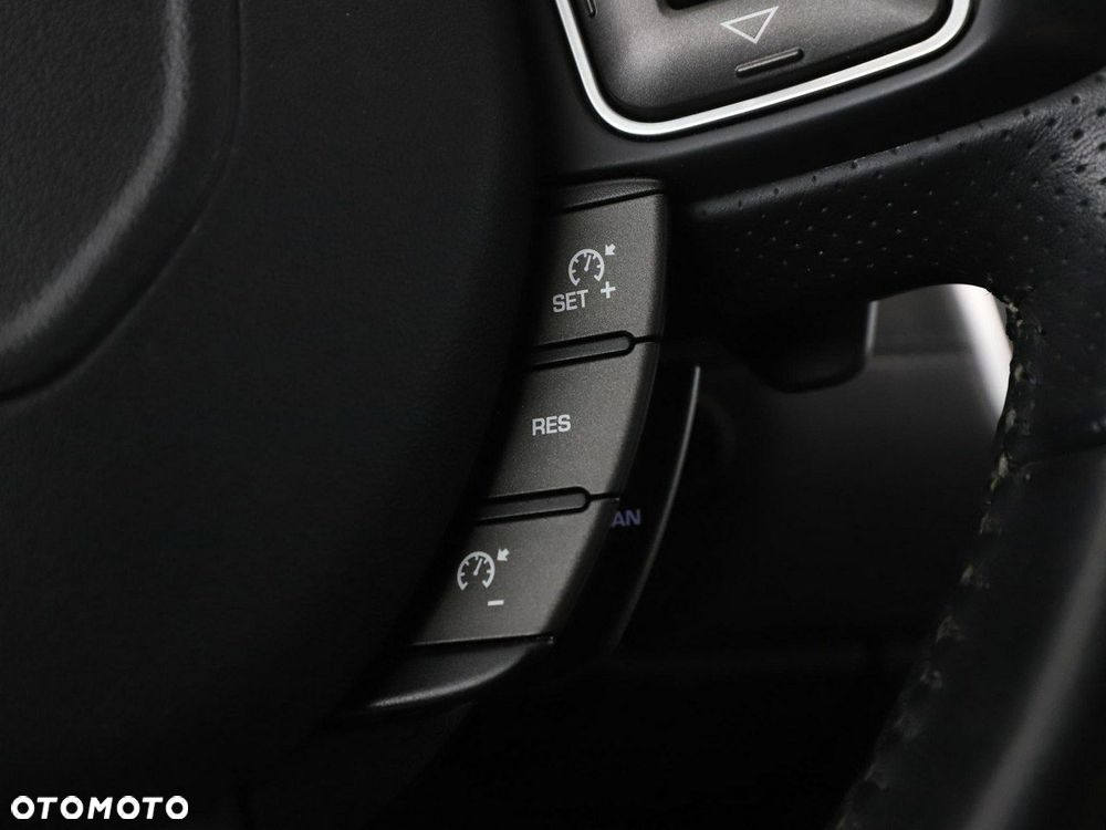 Land Rover Range Rover Evoque 2.0TD4 Autobiography - 29