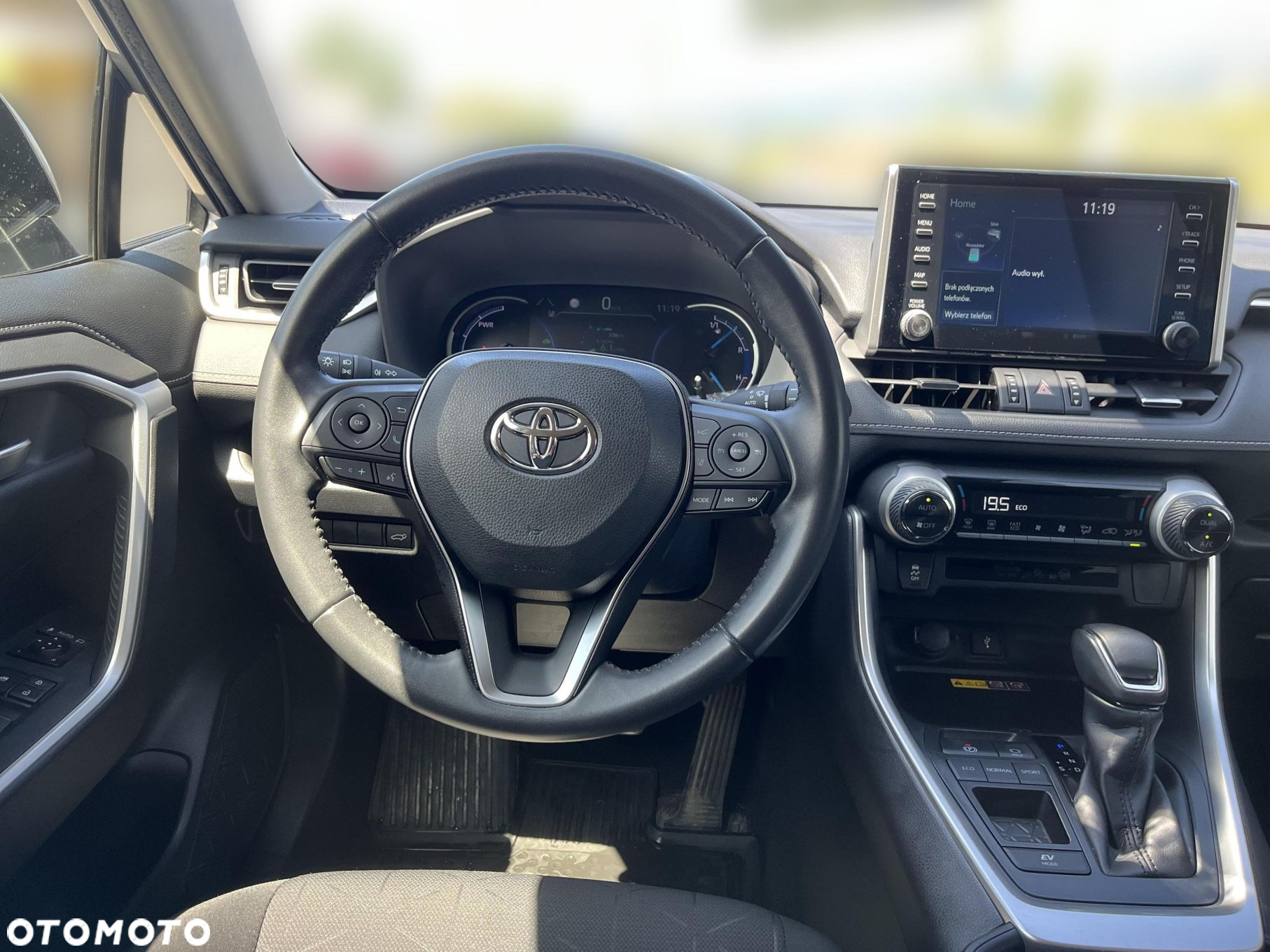 Toyota RAV4 - 12