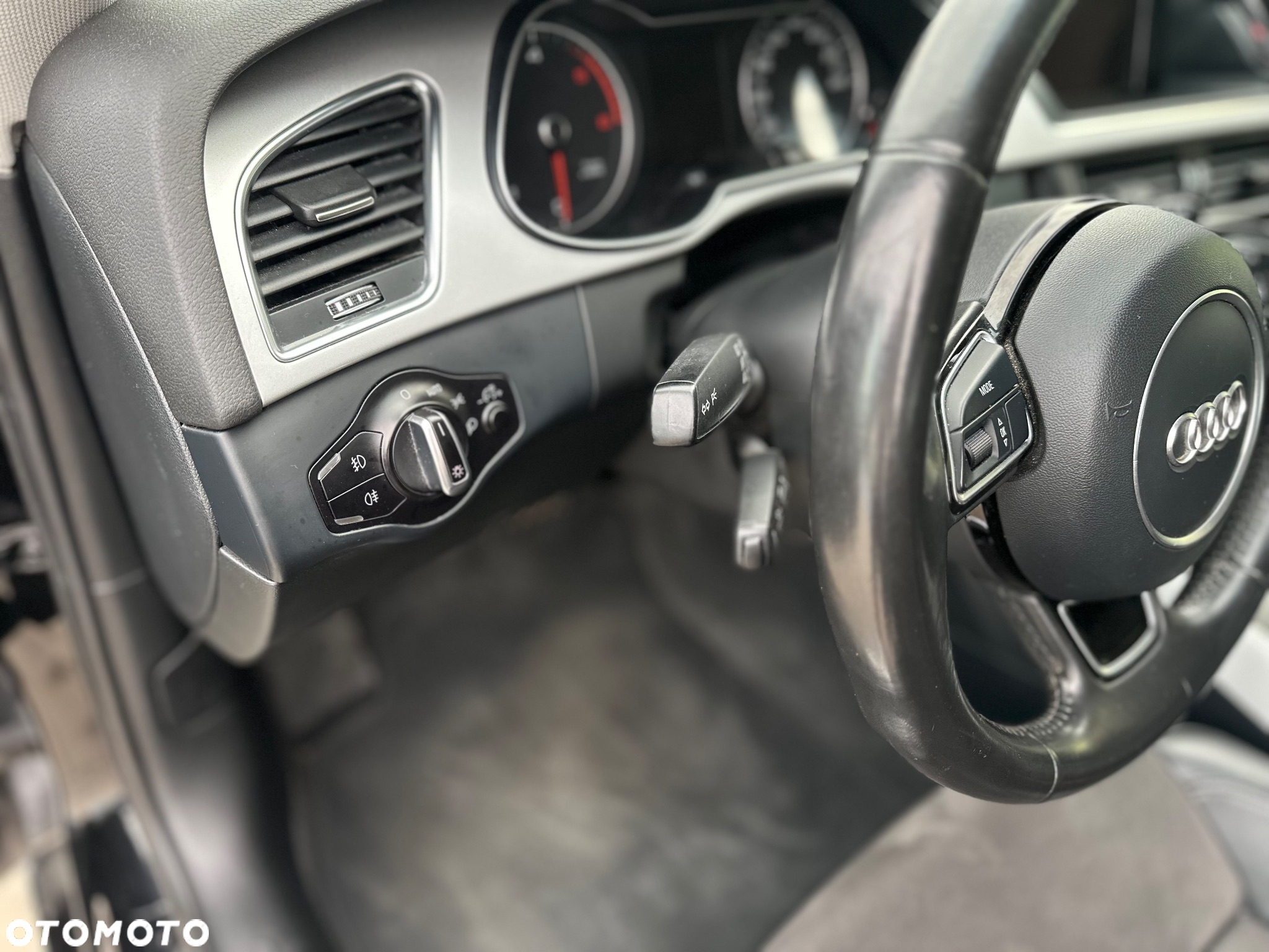 Audi A4 Avant 2.0 TDI DPF multitronic Ambition - 24